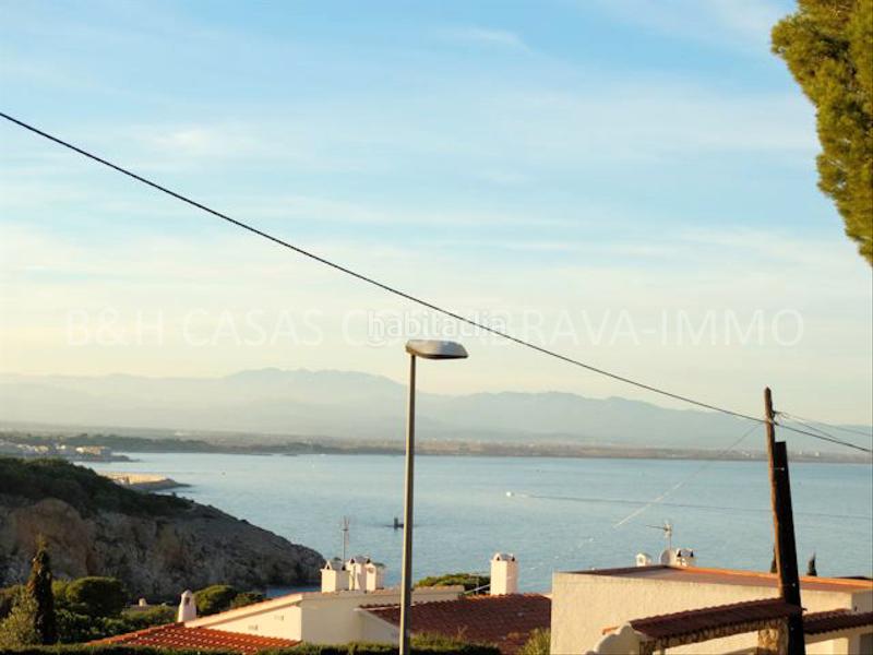 Foto 702db05c-d380-4783-b73c-02d90cb08f96. Terreno residencial parcela con fantásticas vistas, 715m² l’escala-punta montgo en Escala (L´)