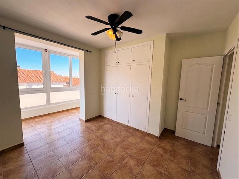 Foto 2f247d95-8dd7-40f6-90b1-bb4800a9af1b. Apartament a carrer colom 2 a Port - La Clota - Puig Sec Escala (L´)