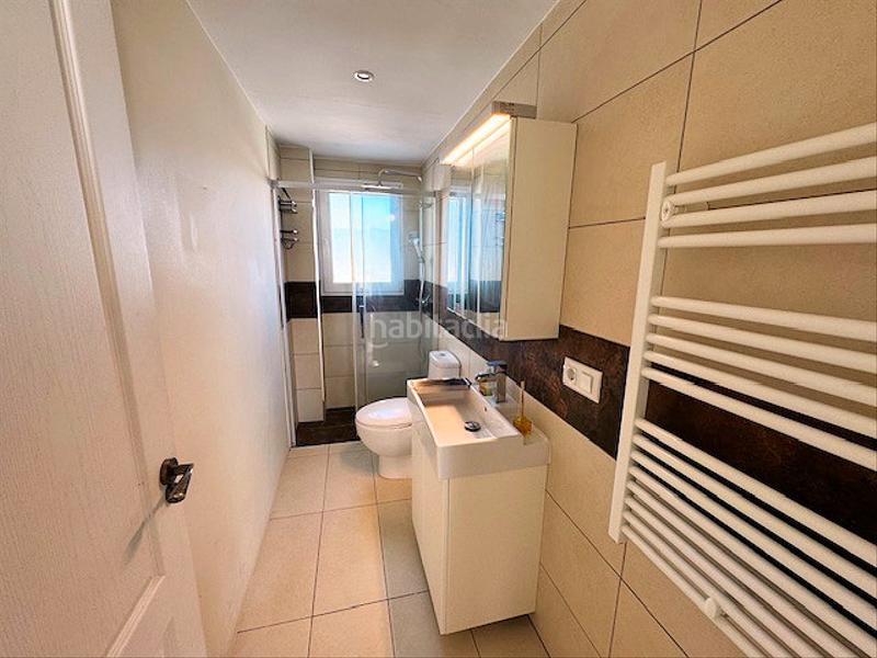 Foto b30ab660-09b5-46b0-9c3b-7d33295d0219. Apartament a carrer colom 2 a Port - La Clota - Puig Sec Escala (L´)