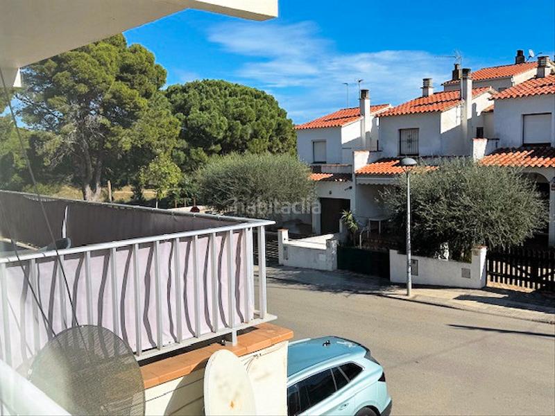 Foto ed49d7f9-1095-429a-86b9-a393196e7a76. Apartament a carrer colom 2 a Port - La Clota - Puig Sec Escala (L´)