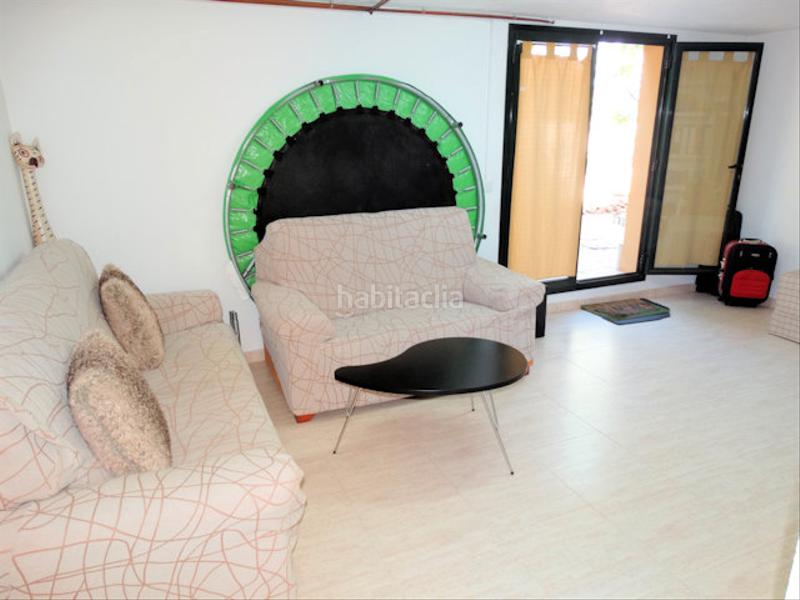 Foto 78f0bda1-e325-4c7c-9517-813da746e21e. Chalet con riscaldamento parcheggio piscina in Riells Escala (L´)