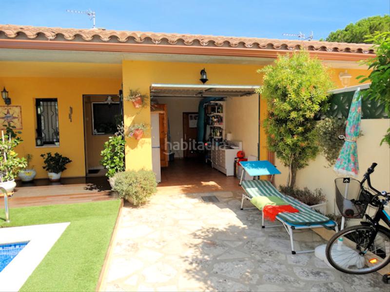 Foto b52eef4e-ce75-4263-9693-a0801eb7d63d. Chalet con riscaldamento parcheggio piscina in Riells Escala (L´)