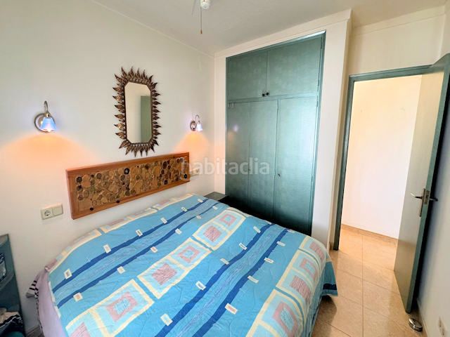 Foto bc5d6aad-8325-4123-9520-a3f2bcd71589. Xalet amb xemeneia calefacció aparcament a Port - La Clota - Puig Sec Escala (L´)