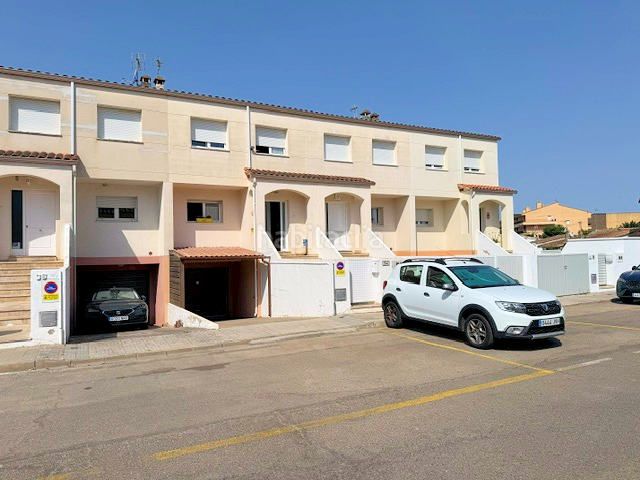 Foto 08be35c9-9b3a-45a1-b1ac-b39a7b22b8d2. Casa amb calefacció aparcament a Riells Escala (L´)