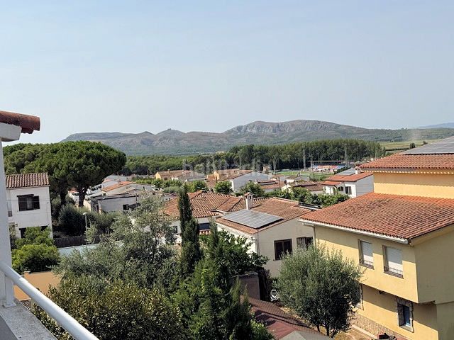 Foto 9686c707-dcc8-43b8-8243-a051533b516b. Casa amb calefacció aparcament a Riells Escala (L´)
