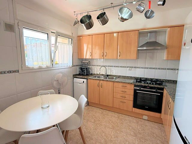 Foto ec20b4cd-55e6-4cec-b0d2-66617654d521. Casa amb calefacció aparcament a Riells Escala (L´)
