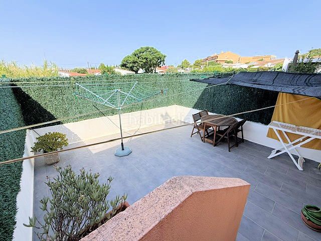 Foto f17de68b-845f-4536-8523-845d07fd17b0. Casa amb calefacció aparcament a Riells Escala (L´)