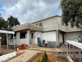 Casa en Eurovillas. Globalpiso vende chalet independiente en urbanización eurovillas