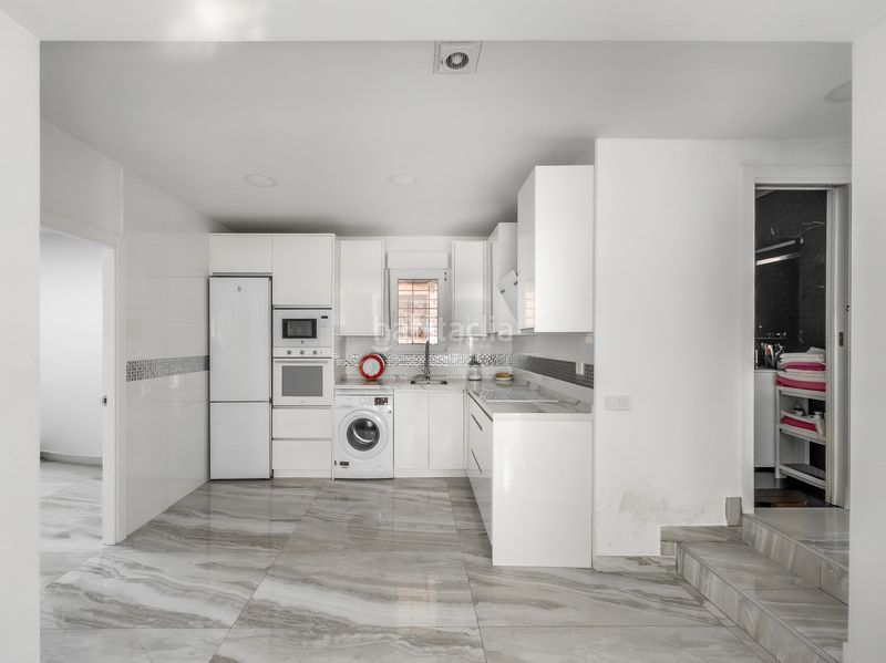 Foto a26bd89e-e0dd-4237-8fe5-c53937d50bc7. Flat in Abrantes Madrid
