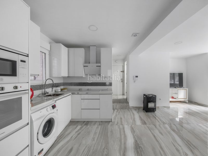 Foto f80d784c-4ebc-49f3-8974-73e775a257e9. Flat in Abrantes Madrid
