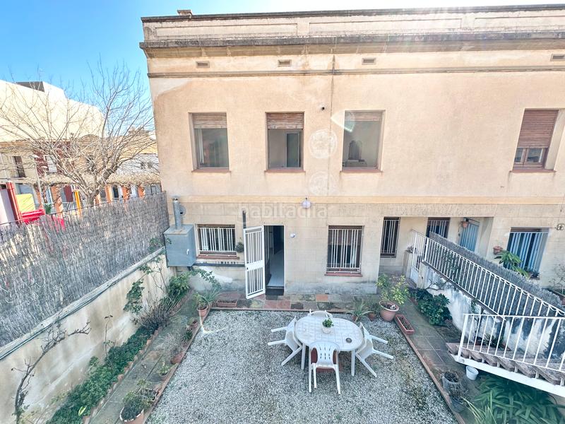 Foto 0a782b79-7d07-4dda-8175-7aecf3fe613f. Casa aparellada amb xemeneia calefacció a Ocata Masnou (El)