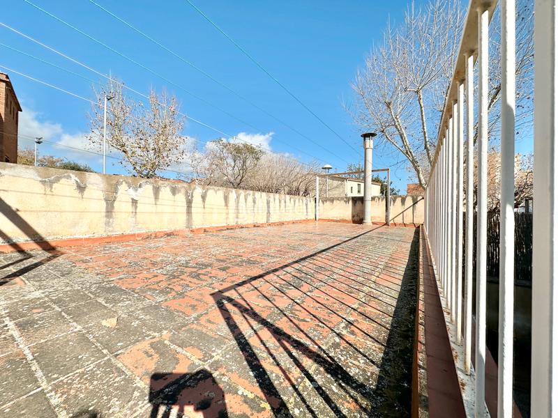 Foto 3ba32159-e7c8-4db2-a3db-f1e693b6a1ba. Casa aparellada amb xemeneia calefacció a Ocata Masnou (El)