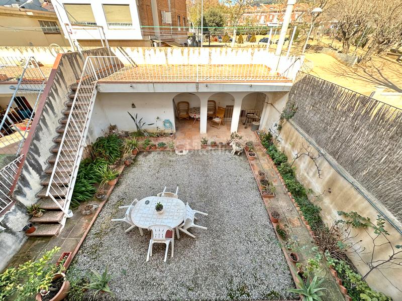 Foto d08bc08a-4b6e-4260-a69e-a9470a69f105. Casa aparellada amb xemeneia calefacció a Ocata Masnou (El)