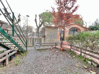 Lloguer Planta baixa  Carrer del vallès 23. Loft con jardin privado de 15 metros!  monísimo loft ( todo junt