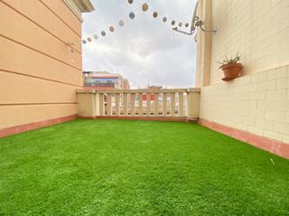 Alquiler Ático en Carrer d'aribau 138. Ideal para estudiantes y compartir!  distrito l´eixample - barri