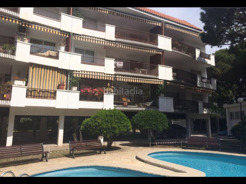 Foto 4f88e396-63d2-4ff4-947d-3a6794bc64e9. Affitto appartamento in carrer 18 21 in La Pineda Castelldefels