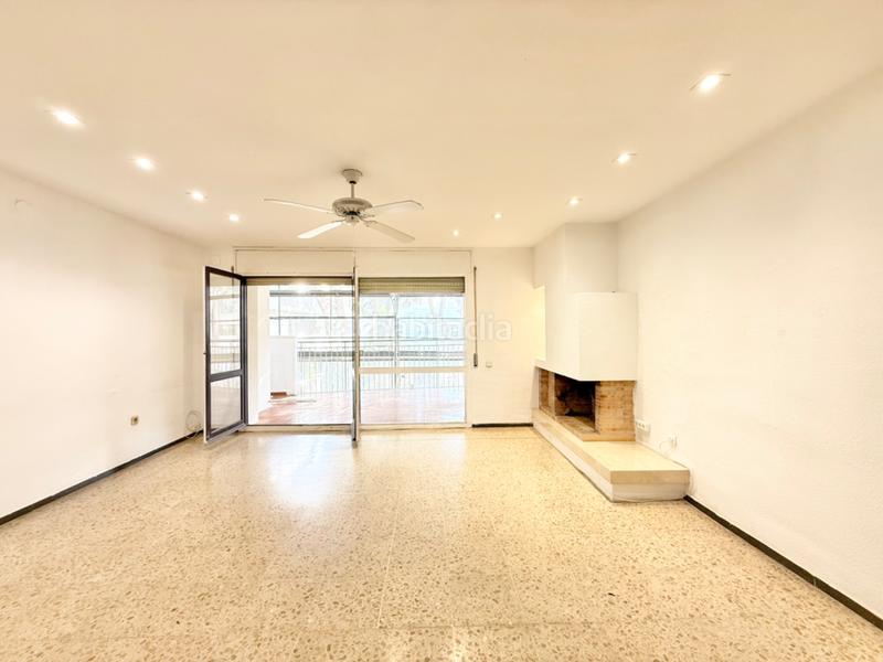 Foto 9b3d1634-84d3-484c-8bb2-a17e78c34113. Affitto appartamento in carrer 18 21 in La Pineda Castelldefels