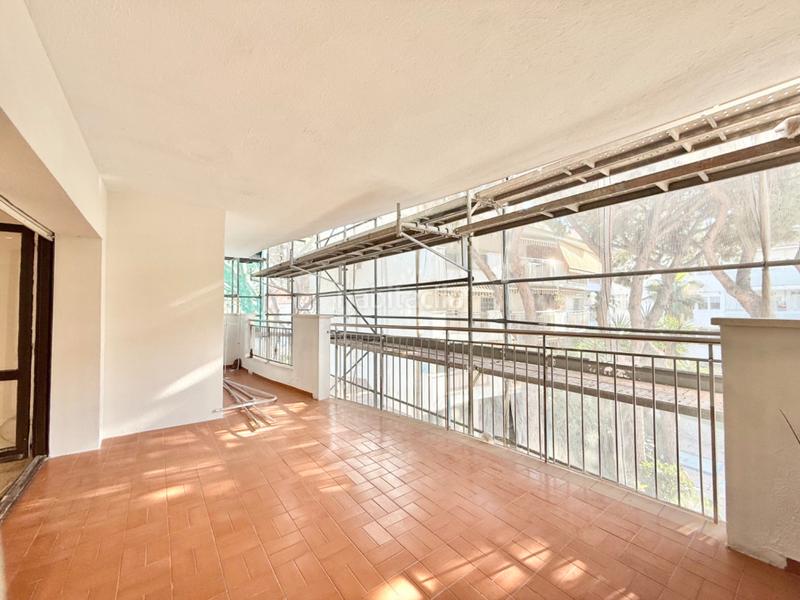 Foto ef43830b-f2ac-4801-a4e6-f40de52facd2. Affitto appartamento in carrer 18 21 in La Pineda Castelldefels