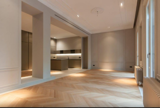 Pis a Jerónimos. Diza consultores les presenta esta vivienda de lujo reformada ub