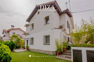 Doppelhaus en Nueva Espaa. Tranquilidad y espacios abiertos en la colonia de alfonso xiii
