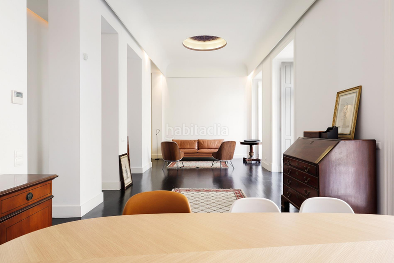 Foto efed12d0-850a-4e97-920a-0009286934ee. Pis a Justicia-Chueca Madrid