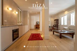 Rent Flat  Del general álvarez de castro. 2 dormitorios de diseño en chamberí