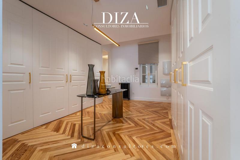 Foto 169c4fd6-1c79-4a90-907c-6b348e860c20. Etagenwohnung mit heizung in Trafalgar Madrid