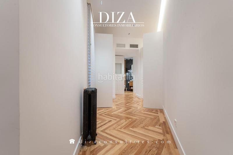 Foto 44101a32-0c6c-417c-a21d-a65ee87ba673. Etagenwohnung mit heizung in Trafalgar Madrid
