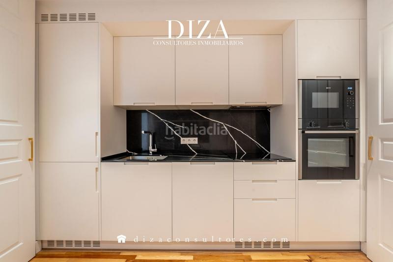 Foto 8003825e-8852-4960-b757-d8849742bc54. Etagenwohnung mit heizung in Trafalgar Madrid