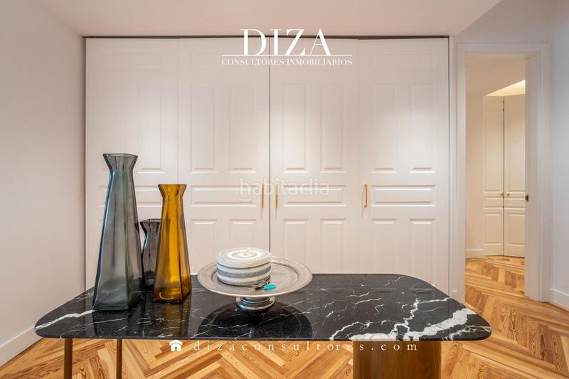 Foto 8a21f461-cc4e-4c81-8bc9-2e7f05d2c345. Etagenwohnung mit heizung in Trafalgar Madrid