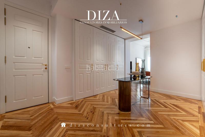 Foto e0adf371-4046-4197-bed8-b1f9c85dd44f. Etagenwohnung mit heizung in Trafalgar Madrid