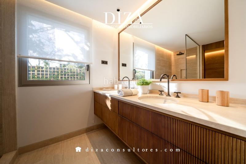 Foto 03b9908b-25f9-4b2b-98a6-5371da2437da. Casa amb calefacció aparcament piscina a Aravaca Madrid