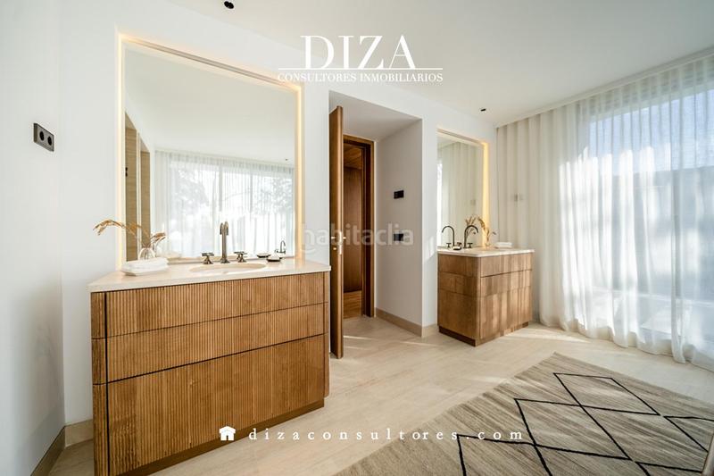 Foto 6ab8f653-7d4a-43f8-868f-fc7a1b0bcd05. Casa amb calefacció aparcament piscina a Aravaca Madrid