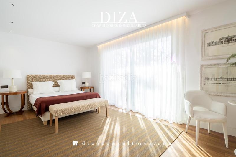 Foto e928893c-334d-4223-80af-cff3f7312b51. Casa amb calefacció aparcament piscina a Aravaca Madrid