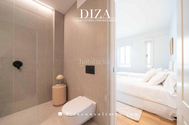 Foto 07f295db-9b8b-43a5-be34-f5b364b7d862. Dúplex ático espectacular de obra nueva en el barrio salamanca en Madrid
