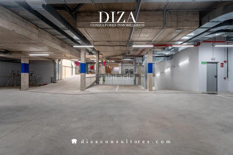 Foto b4e0f8d2-57ef-4e2d-8d5e-5ddcfd78631c. Dúplex ático espectacular de obra nueva en el barrio salamanca en Madrid