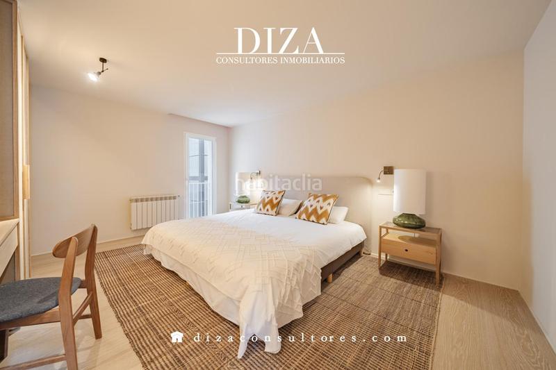 Foto 041b3a8f-7c4b-48d6-b10b-6c0a95b7962b. Duplex avec chauffage dans Sol Madrid