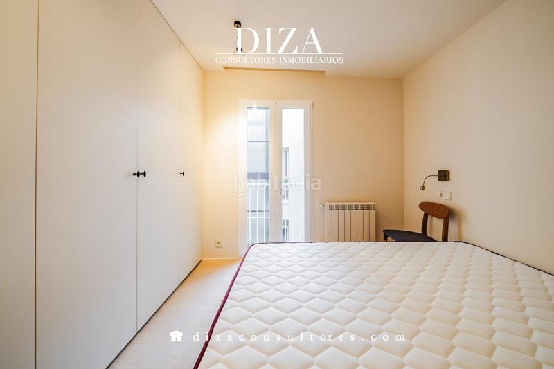 Foto 426fcdc2-8552-4902-97a5-e6afd0b2bdd4. Duplex avec chauffage dans Sol Madrid