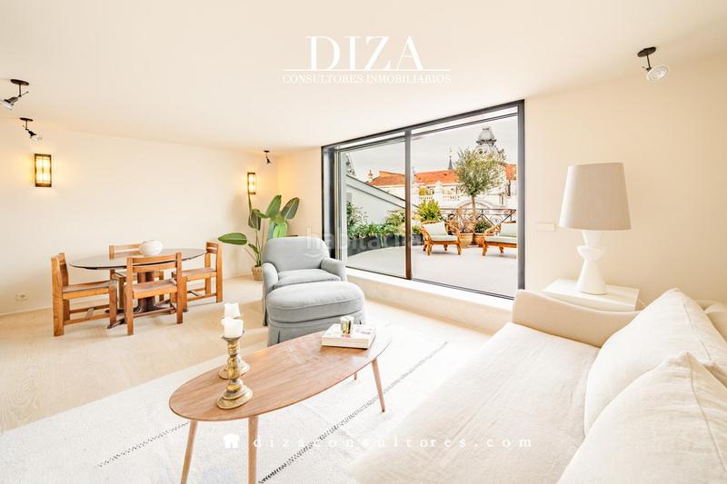 Foto 944776cc-8e1a-4c60-8e89-1f7cabeb98a7. Duplex avec chauffage dans Sol Madrid