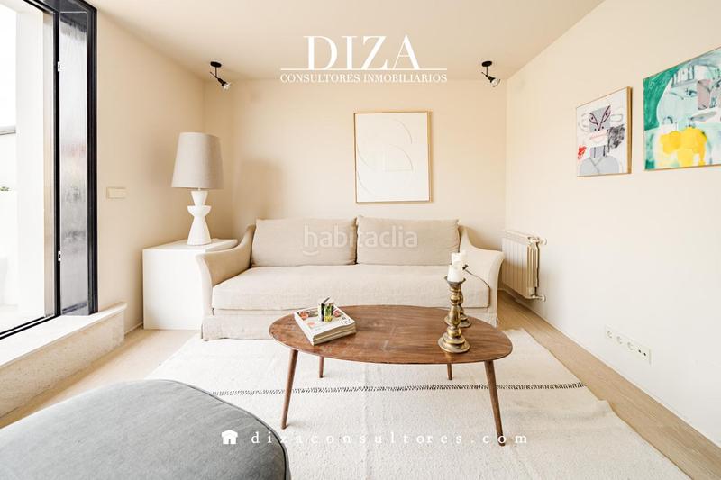 Foto af99ca58-ce7f-4dde-82b1-2c474a53a310. Duplex avec chauffage dans Sol Madrid