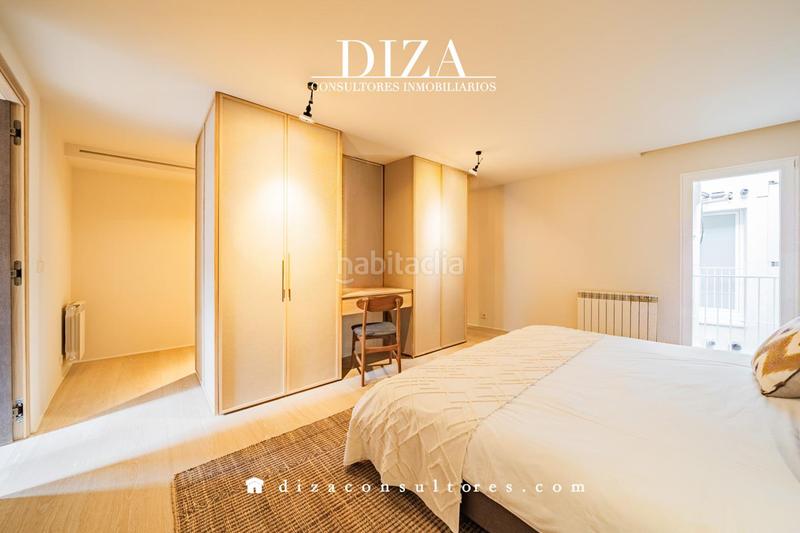 Foto d1c88b12-ac7a-4590-a399-a181bc0e8cbd. Duplex avec chauffage dans Sol Madrid