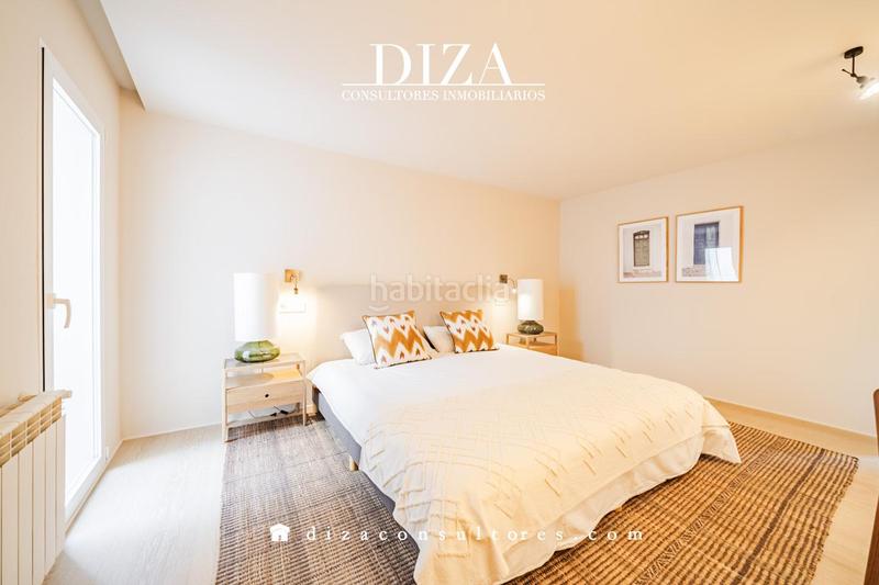 Foto f559e844-fbd1-4bd4-ac82-2d18f1a8f0cc. Duplex avec chauffage dans Sol Madrid