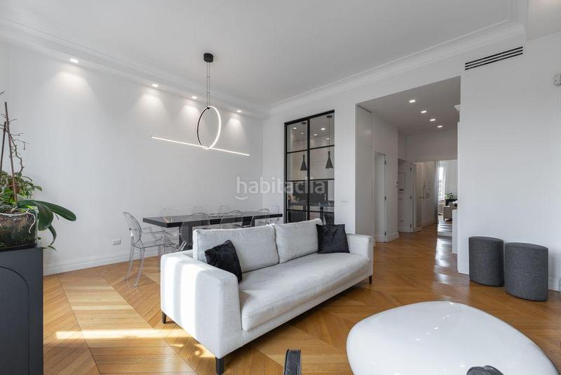 Foto 86145b75-a994-4aa2-b8a2-393447c0c750. Etagenwohnung mit heizung in Recoletos Madrid