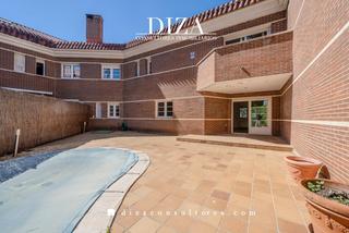 House in De La Victoria