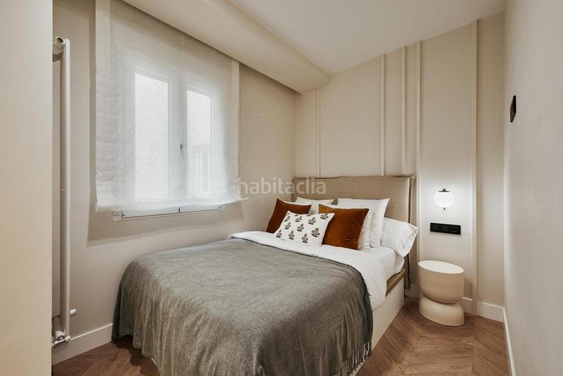 Foto 1c391e61-2c58-487b-83ca-623752a33700. Piso reforma, luz y terraza en chamberí en Trafalgar Madrid