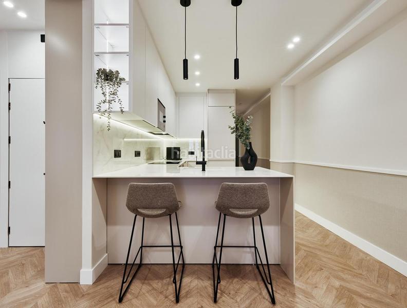 Foto 295281fb-dccc-4e24-93dc-70c7038ddc0f. Piso reforma, luz y terraza en chamberí en Trafalgar Madrid