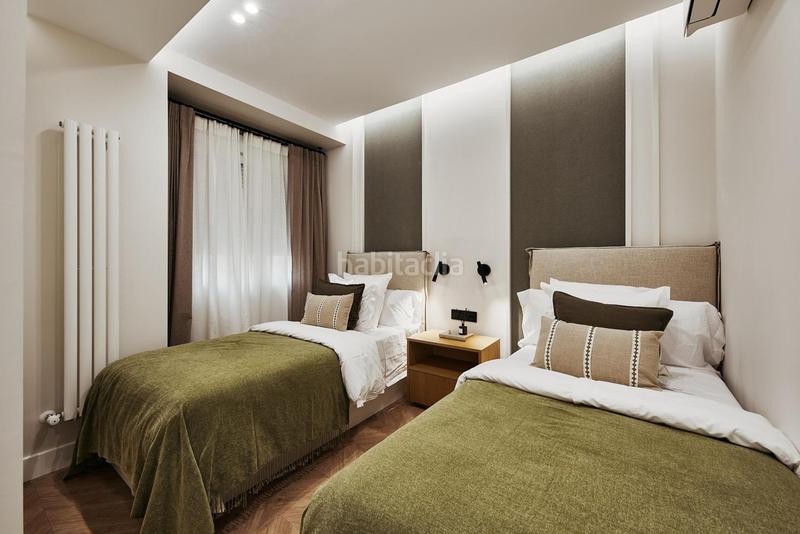 Foto fd631509-09a1-49d6-8bdf-6d2e33bb6719. Piso reforma, luz y terraza en chamberí en Trafalgar Madrid