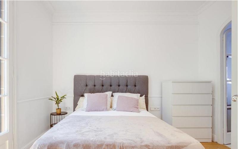 Foto 74874218-c04e-4293-81d5-115420f3fb36. Flat with heating in Recoletos Madrid