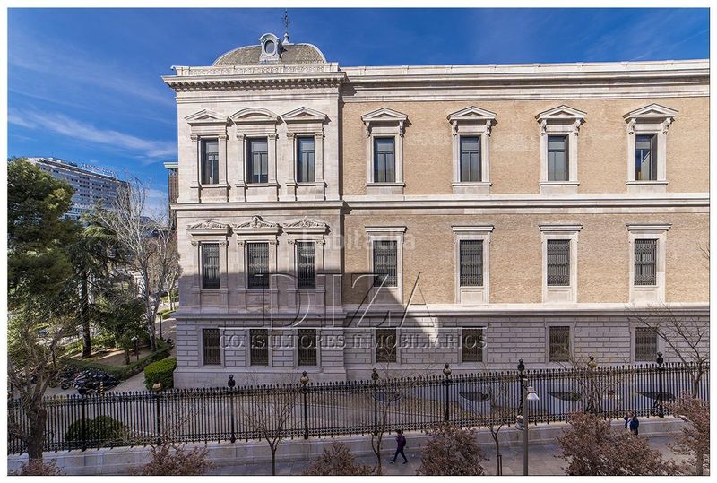 Foto f8df5342-7f67-41d9-a9e4-cb52616d65e4. Pis amb calefacció a Lista Madrid