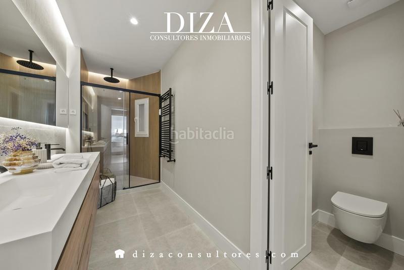 Foto 5d7e0a2b-82cc-474c-a1b8-bce956bbdc0d. Pis amb aparcament a Castellana Madrid